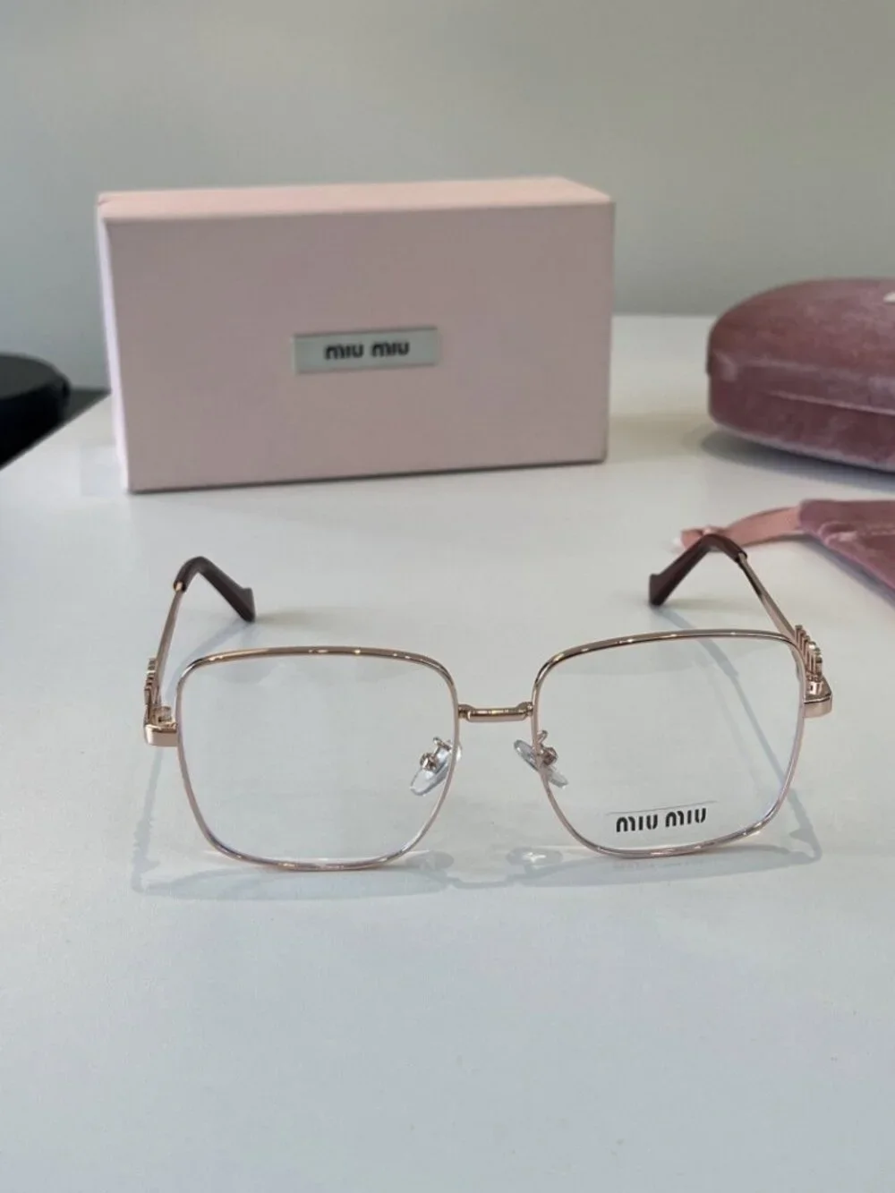 🥰Miu Miu🥰 Square, Thin-Frame Sunglasses